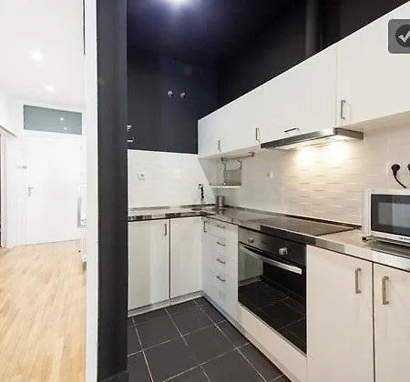 Minimalist Bcn Centre Apartment Barcelona