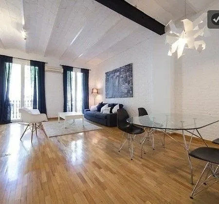 Minimalist Bcn Centre Apartment *